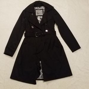 Guess trenchcoat